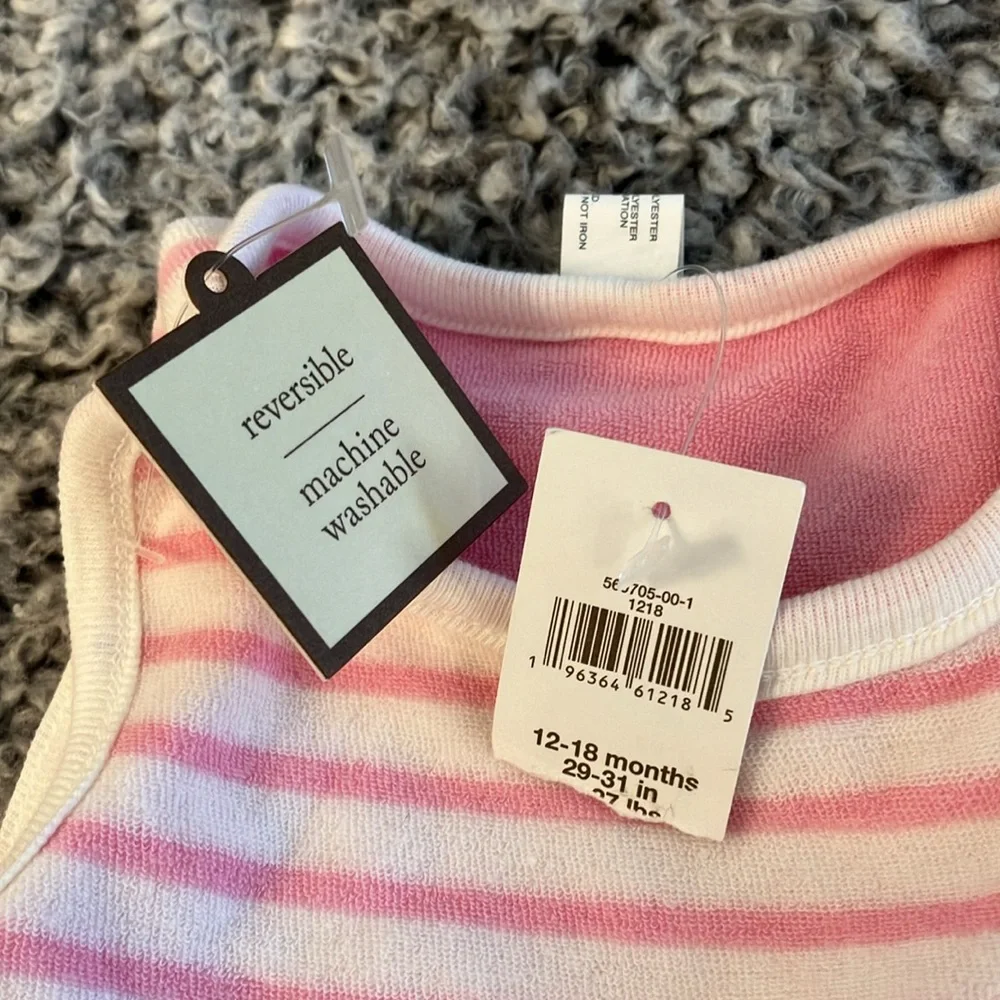 Baby GAP Reversible Terry Knit Romper - Picture 5 of 7